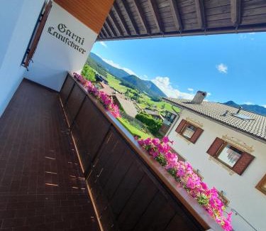 Kastelruth Bed & Breakfast | B&B Garni Lantschner