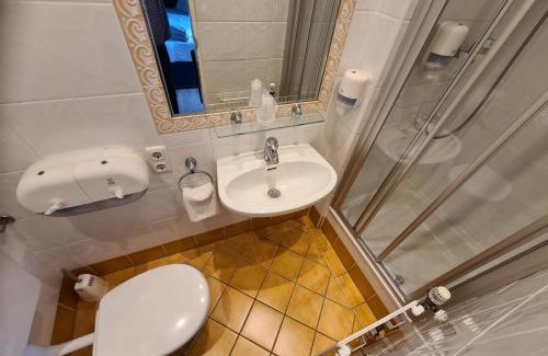 Obertraun Bed & Breakfast | B&B Hallstatt Lake OBERTRAUN self check in
