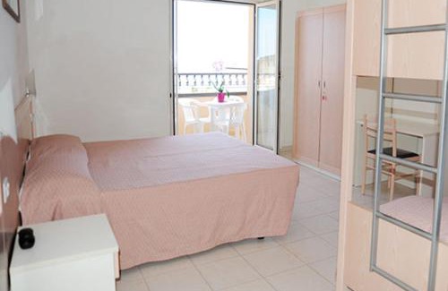 Alba Adriatica Hotel | B&B Hotel Fattoriamare
