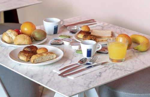San Giovanni Hotel | B&B Hotel Roma Tuscolana San Giovanni