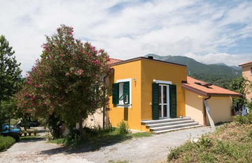 Loano Bed & Breakfast | B&B La casa dei gelsi