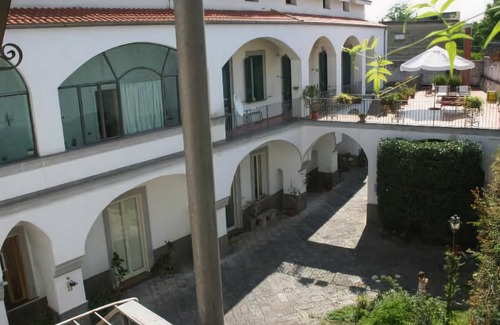 Sant'Antimo Hotel | B&B La Corte