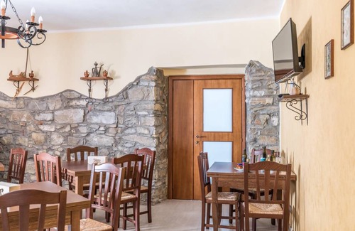 Roccadaspide Cabin | B&b La Mortella With Pool