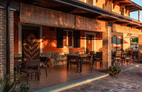 Roccadaspide Cabin | B&b La Mortella With Pool