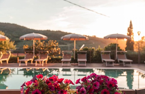 Roccadaspide Cabin | B&b La Mortella With Pool