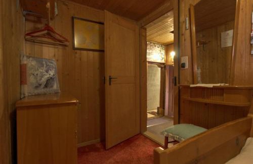 Rossiniere Bed & Breakfast | B&B La Pivoine