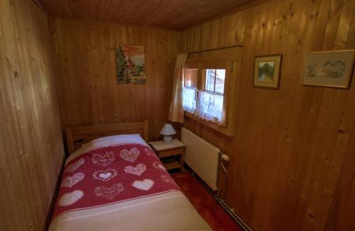 Rossiniere Bed & Breakfast | B&B La Pivoine