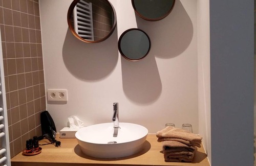 Historical Center Bruges Bed & Breakfast | B&B Les Invités