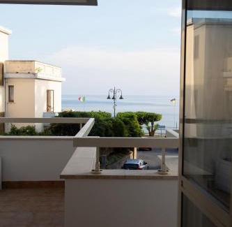 Diamante Bed & Breakfast | B&B Lungomare Diamante