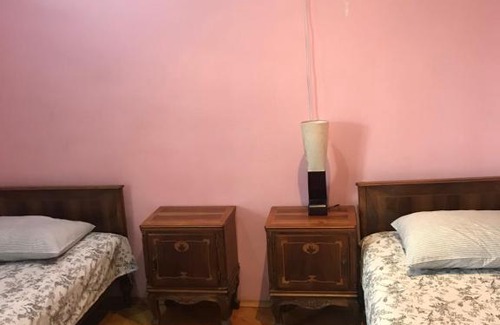 Kutaisi Bed & Breakfast | B&B NaBaDa