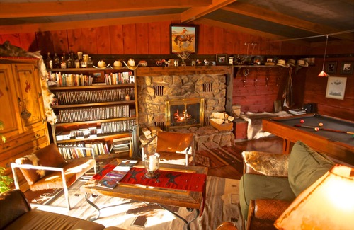 Livermore Other | B&B Night Hawk Rm enjoy a true western experience with a sophisticated ambiance