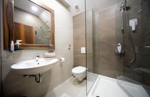 Novi Zagreb Bed & Breakfast | B&B Noce Zagreb