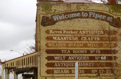 Kyneton Cottage | B&B on Piper - Beautiful Cottage Accommodation