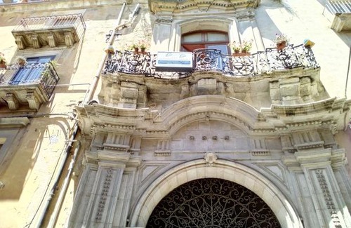 Caltagirone Bed & Breakfast | B&B Palazzo Aprile