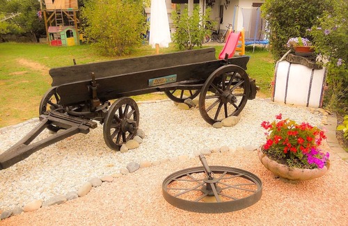 Rocca Grimalda Hotel | B&B Pervinca