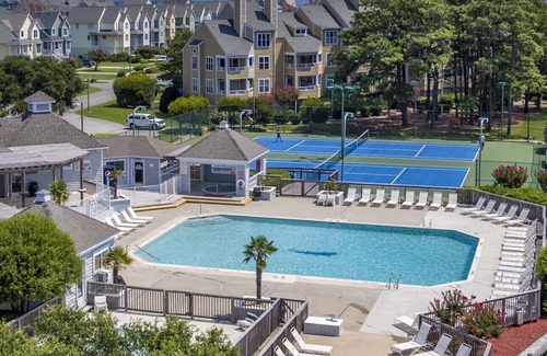 Manteo Condo | B1015 - Buccaneer Village 1015