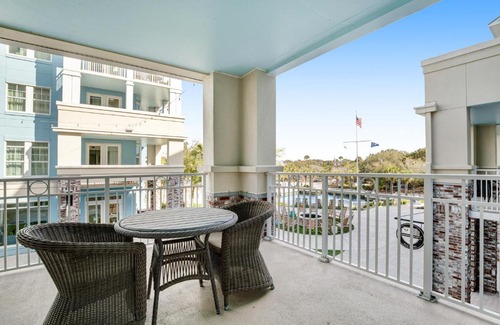 Isle of Palms Hotel | B214 Residence at Sweetgrass