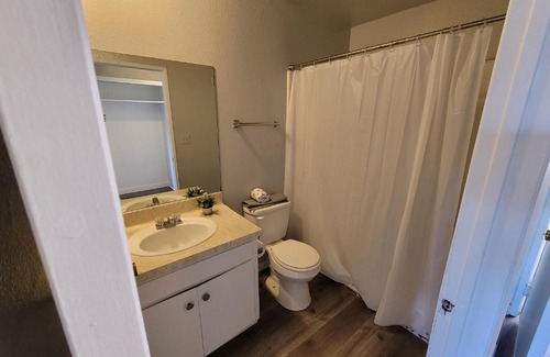 Pico - Robertson Hotel | (B27) Cozy & Serene Private LA Studio