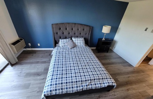 Pico - Robertson Hotel | (B27) Cozy & Serene Private LA Studio