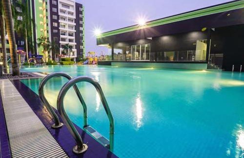 Kampung Kuala Pari Apartment | B3 Superb PoolView Manhattan Waterpark Homestay Ipoh4-8Pax NETFLIX