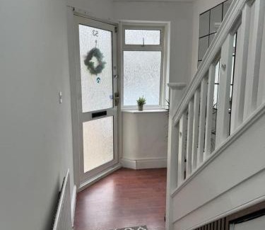 Dudden Hill House | BA-Excellent Room fits 4 in Wembley