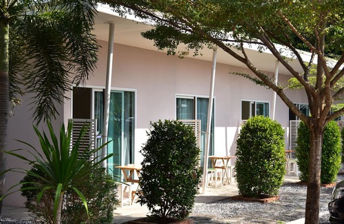 Nong Nam Daeng Hotel | Baan Chan Suan