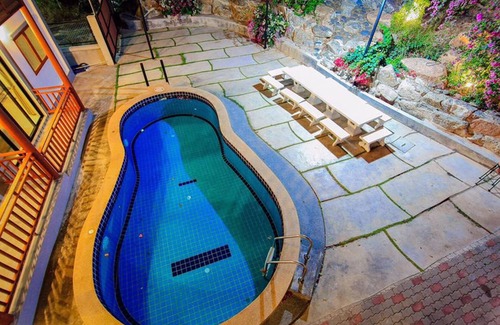 Nong Kae Villa | Baan Fueng Fah 102 Pool Villa