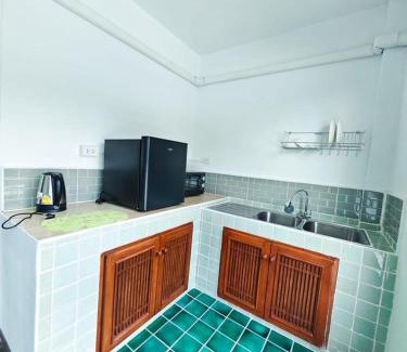 Chang Khlan Hotel | Baan Khlong Mae Kha Hotel