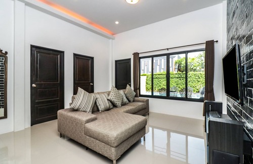 Hua Hin Hotel | Baan Noppadol Hua Hin Loft Hotel