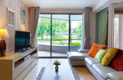 Hua Hin Apartment | Baan SanKraam 2BR Apt, MAD-PoolView
