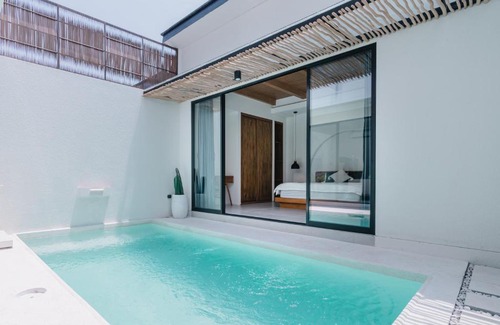 Pererenan Villa | Babali 希腊风格别墅