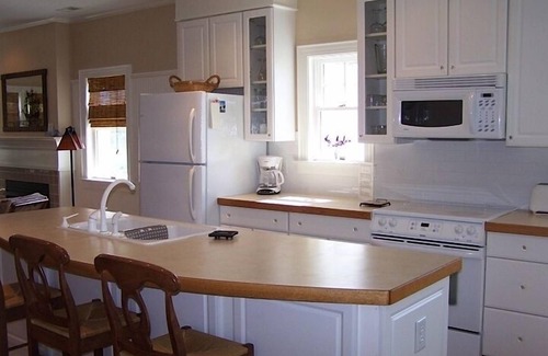 Ocracoke Cottage | Baby Duck Cottage- A Storybook Island Bungalow Steps from the Lighthouse-3BR/2BA