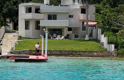 Bacalar House | Bacalar Casa Azul Excelente Ubicación, Casa Privada a la Orilla de la Laguna