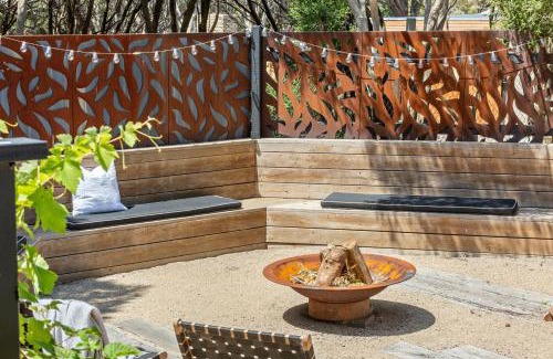 Rye House | Back Beach Retreat - Dual Living Accommodation in Rye