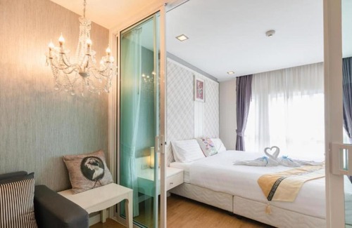 Ban Bo Han Hotel | Backpacker Street Airport Place