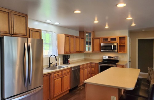 Summerlee House | Backwoods retreat 12 miles from New River Gorge Bridge
