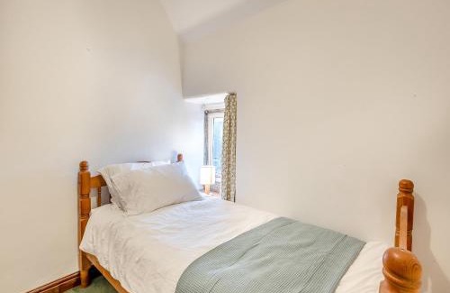 Litton House | Badger Cottage