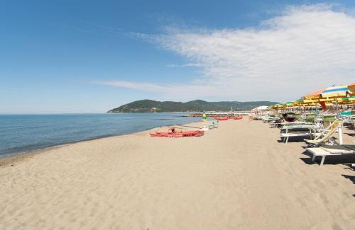 Marina di Carrara Hotel | Bagno Lunezia