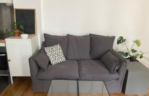 20th Arrondissement Apartment | Bagnolet 2 - KP - Parisian studio near Père Lachaise for 2 pers