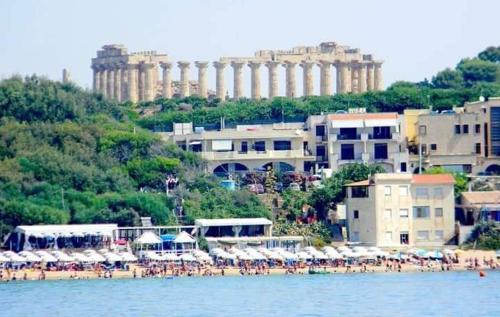 Marinella di Selinunte Apartment | Bahari Beachfront Aparthotel Selinunte