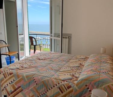 San Lorenzo al Mare House | Baia dei Gabbiani