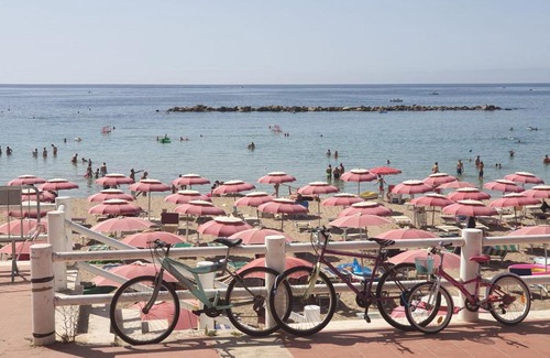 Santa Marinella Bed & Breakfast | Baia di Luna