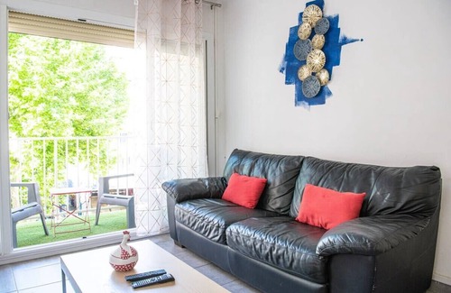 Saint-Lambert Apartment | Bail mobilité - 2 ch, balcon à 5 min des plages