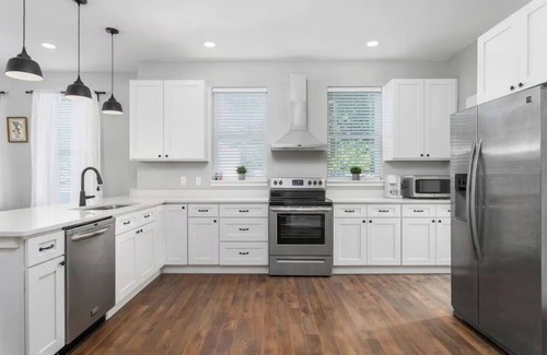 Chattanooga House | Bailey House - Amazing Home Downtown Chattanooga! 31-day minimum stays only!