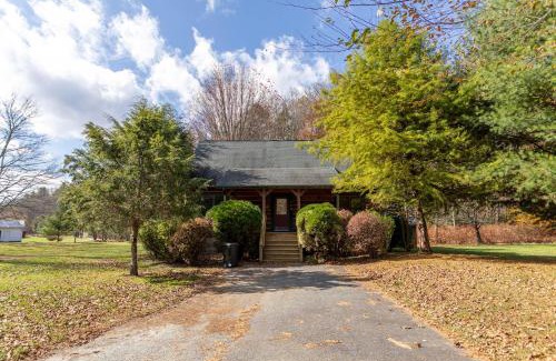 Boone Apartment | Baird's Creek Cabin