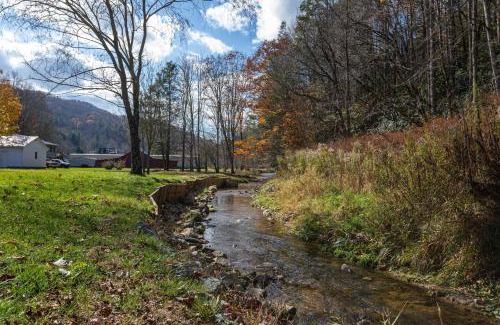 Boone Apartment | Baird's Creek Cabin