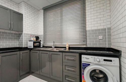 Al Jerf 2 Hotel | Baithans 24 Furnished Apartments LLC