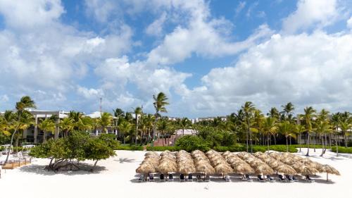 Punta Cana Resort | Bakour Punta Cana Suites