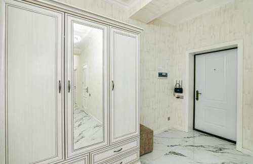 Baku Apartment | Baku Breeze Retreat