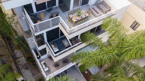 Bankers Hill Apartment | Balboa Buyout by AvantStay - Condo w Views in DT San Diego